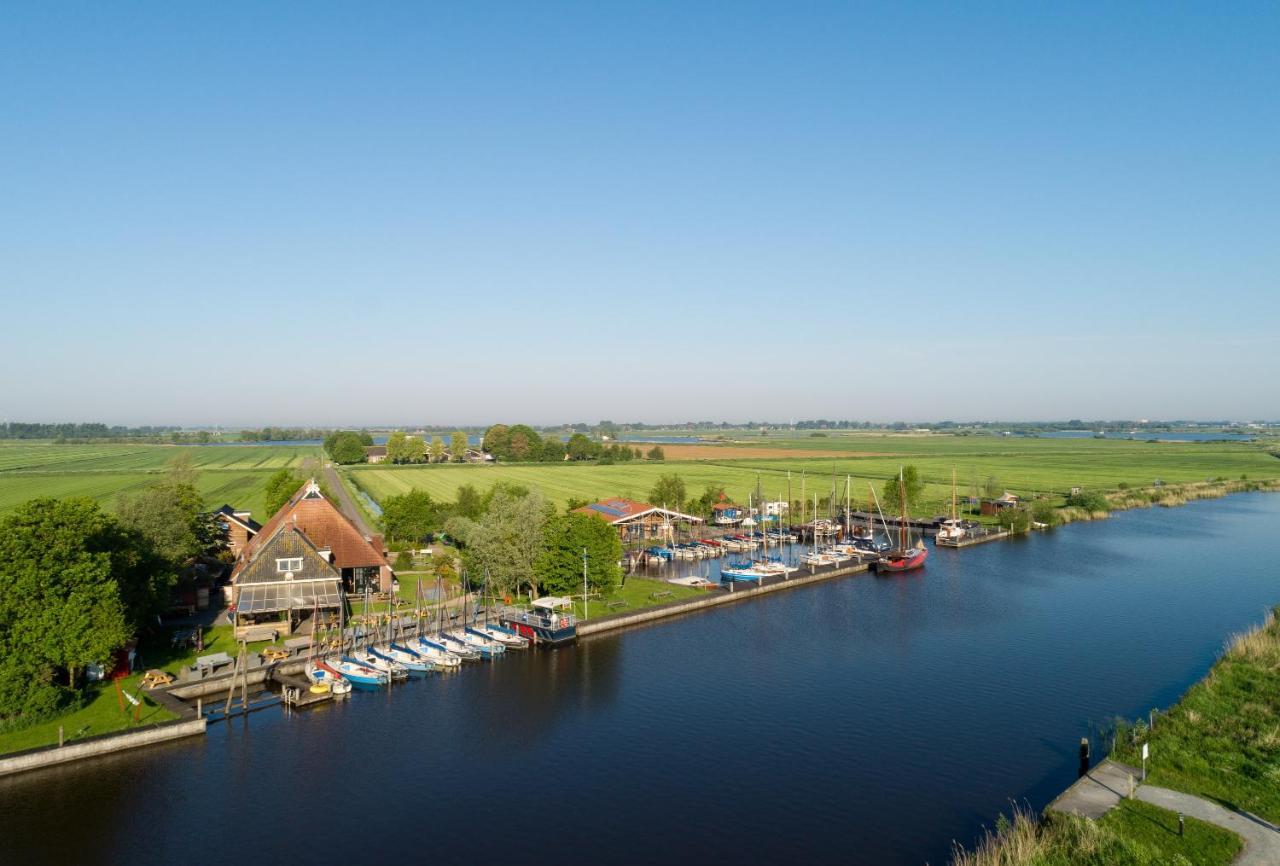 Bed and Breakfast Rufus Aan Het Water Boornzwaag over de Wielen Esterno foto