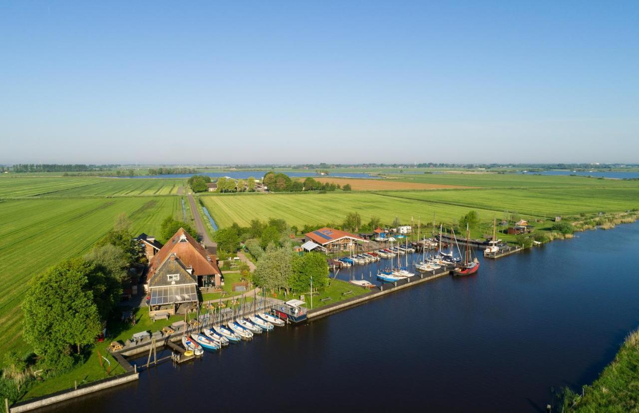 Bed and Breakfast Rufus Aan Het Water Boornzwaag over de Wielen Esterno foto